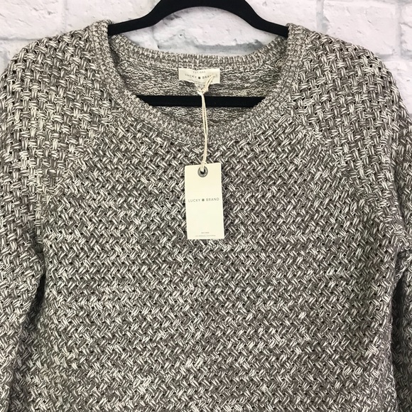 Lucky Brand Sweater. - Picture 3 of 6